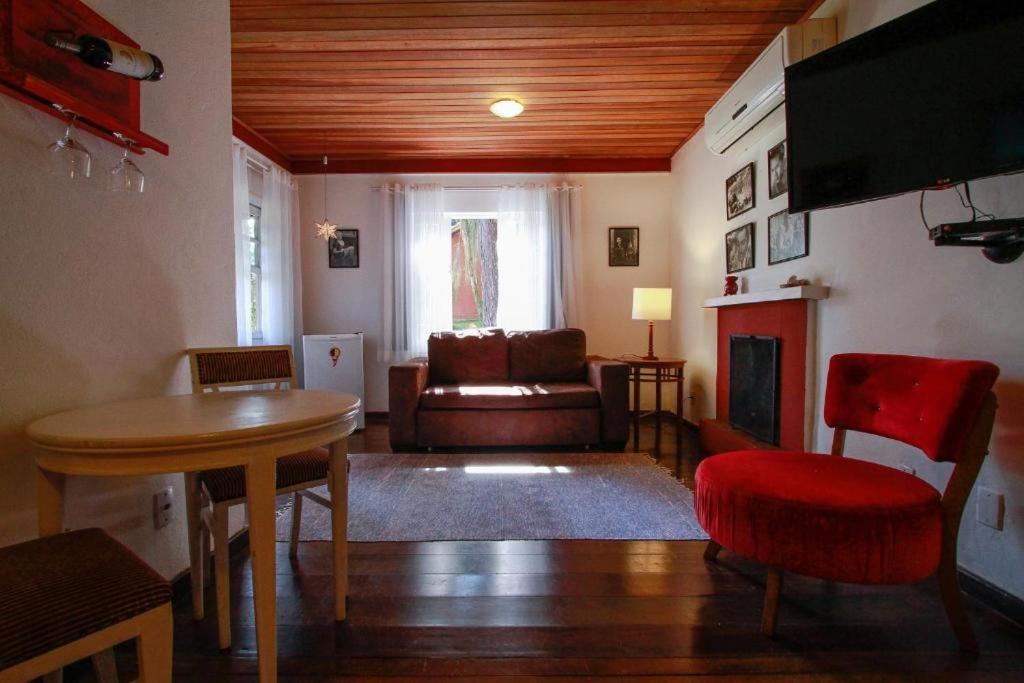 Hotel Pequena Suécia Penedo  Habitación foto
